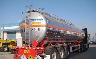 新規(guī)上路 貨車司機(jī)1月1日起強(qiáng)制扣繳稅款，危險(xiǎn)貨物運(yùn)輸違規(guī)最高罰20萬